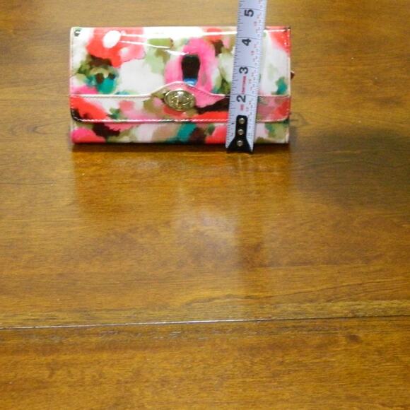 SafeKeeper Wallet Pink Floral Design - Picture 4 of 6